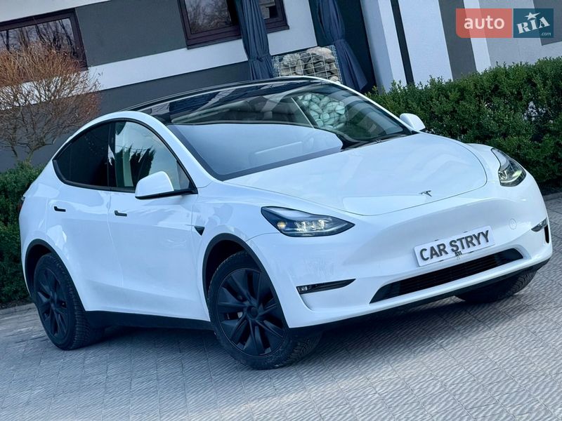 Внедорожник / Кроссовер Tesla Model Y 2024 в Стрые