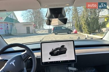 Внедорожник / Кроссовер Tesla Model Y 2024 в Киеве