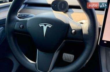 Внедорожник / Кроссовер Tesla Model Y 2022 в Киеве