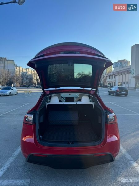 Внедорожник / Кроссовер Tesla Model Y 2022 в Броварах фото 13 Внедорожник / Кроссовер Tesla Model Y 2022 в Броварах