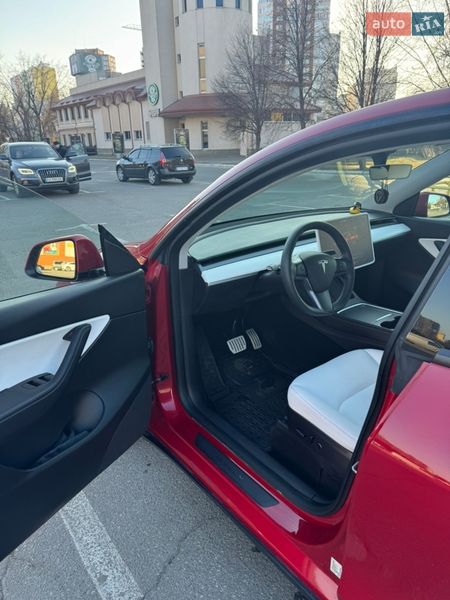 Внедорожник / Кроссовер Tesla Model Y 2022 в Броварах фото 19 Внедорожник / Кроссовер Tesla Model Y 2022 в Броварах