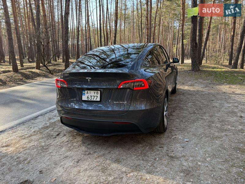 Позашляховик / Кросовер Tesla Model Y 2022 в Києві фото 8 Позашляховик / Кросовер Tesla Model Y 2022 в Києві
