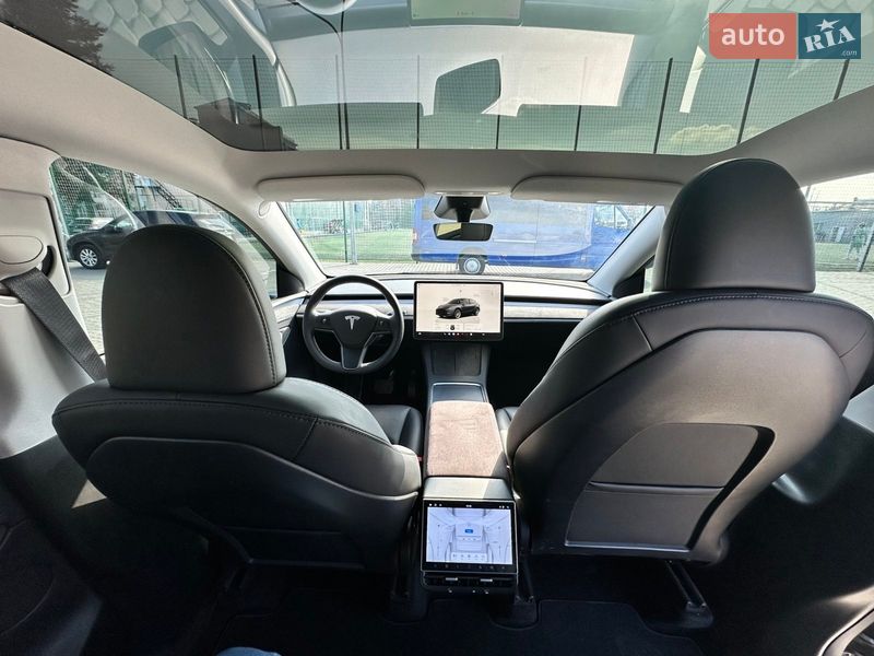 Позашляховик / Кросовер Tesla Model Y 2023 в Вінниці