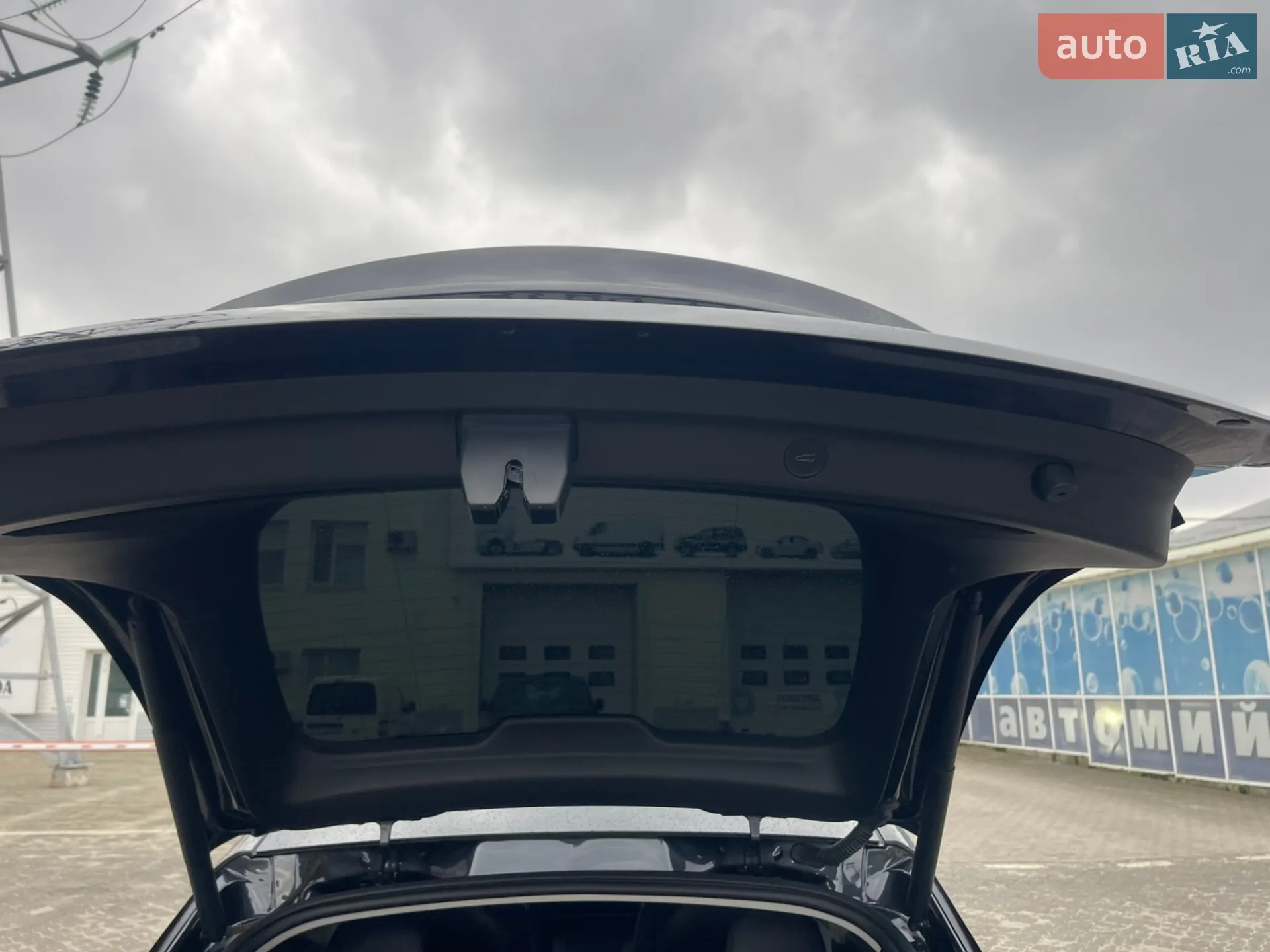 2024 Tesla Model Y - мініатюра 11