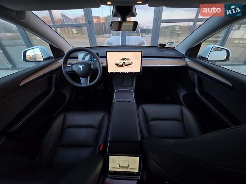 Позашляховик / Кросовер Tesla Model Y 2022 в Тернополі фото 45 Позашляховик / Кросовер Tesla Model Y 2022 в Тернополі