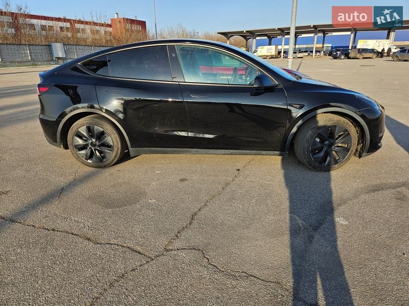 Внедорожник / Кроссовер Tesla Model Y 2024 в Харькове фото 2 Внедорожник / Кроссовер Tesla Model Y 2024 в Харькове