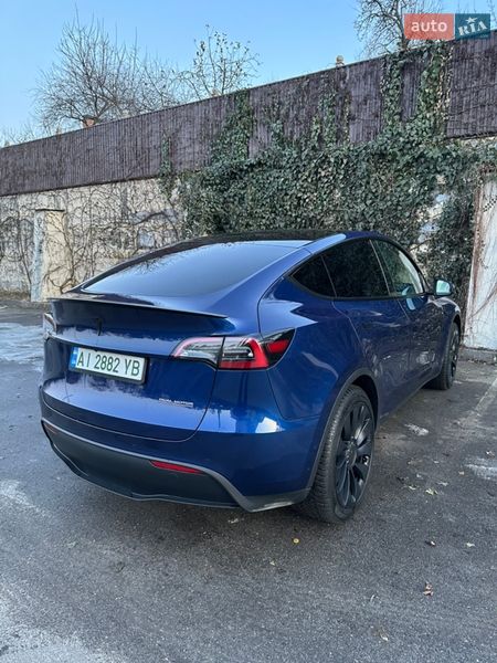 Внедорожник / Кроссовер Tesla Model Y 2022 в Киеве