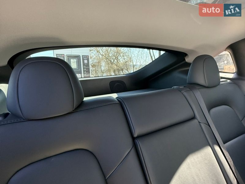 Внедорожник / Кроссовер Tesla Model Y 2023 в Киеве фото 8 Внедорожник / Кроссовер Tesla Model Y 2023 в Киеве