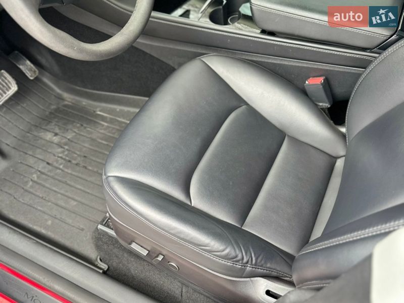 Внедорожник / Кроссовер Tesla Model Y 2022 в Днепре фото 12 Внедорожник / Кроссовер Tesla Model Y 2022 в Днепре