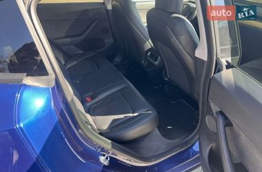 Внедорожник / Кроссовер Tesla Model Y 2020 в Киеве