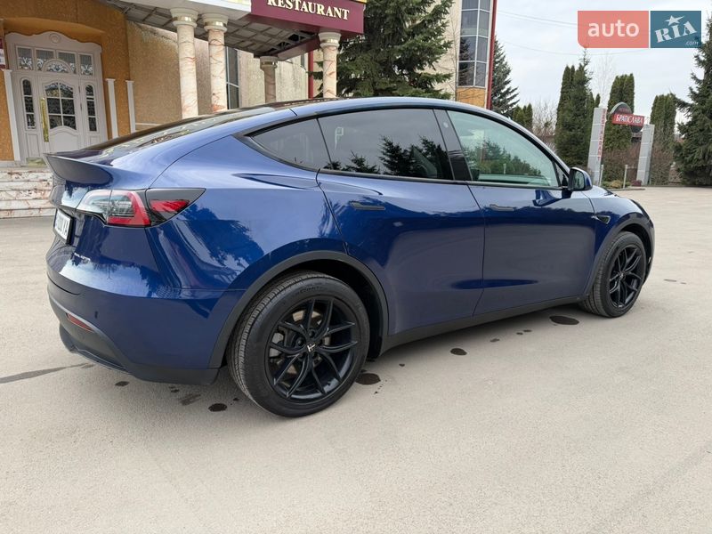 Внедорожник / Кроссовер Tesla Model Y 2023 в Тернополе фото 21 Внедорожник / Кроссовер Tesla Model Y 2023 в Тернополе