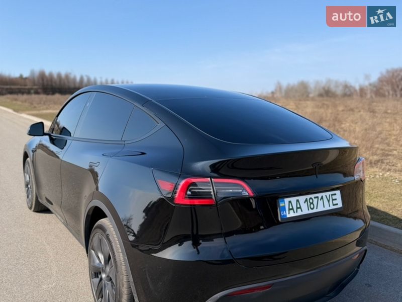 Позашляховик / Кросовер Tesla Model Y 2024 в Києві фото 9 Позашляховик / Кросовер Tesla Model Y 2024 в Києві
