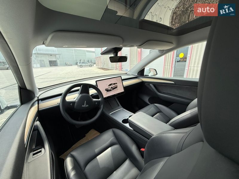 Позашляховик / Кросовер Tesla Model Y 2022 в Львові фото 11 Позашляховик / Кросовер Tesla Model Y 2022 в Львові