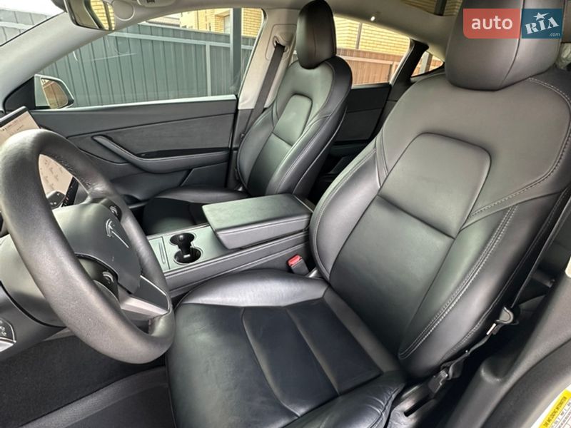 Внедорожник / Кроссовер Tesla Model Y 2021 в Виннице