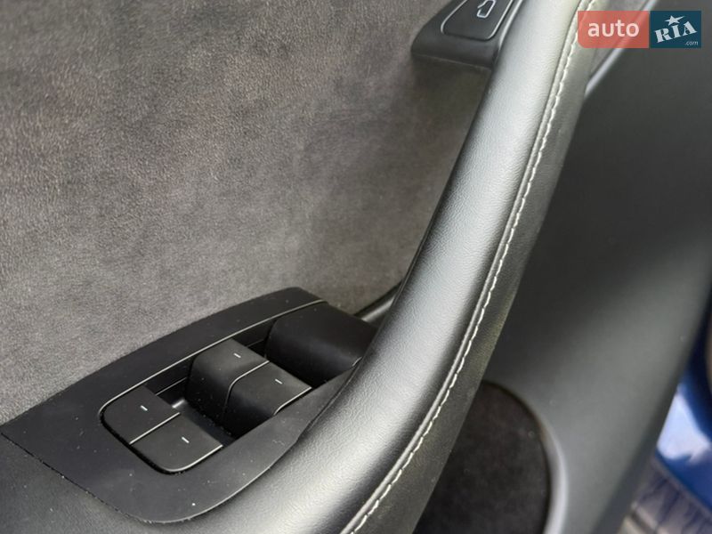 Позашляховик / Кросовер Tesla Model Y 2023 в Дніпрі фото 24 Позашляховик / Кросовер Tesla Model Y 2023 в Дніпрі