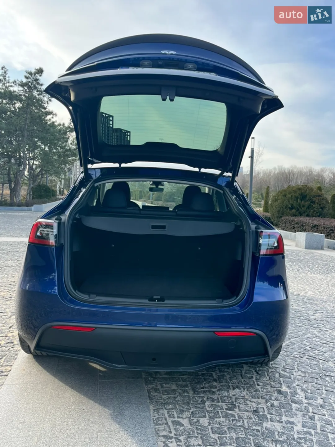 2022 Tesla Model Y - мініатюра 15