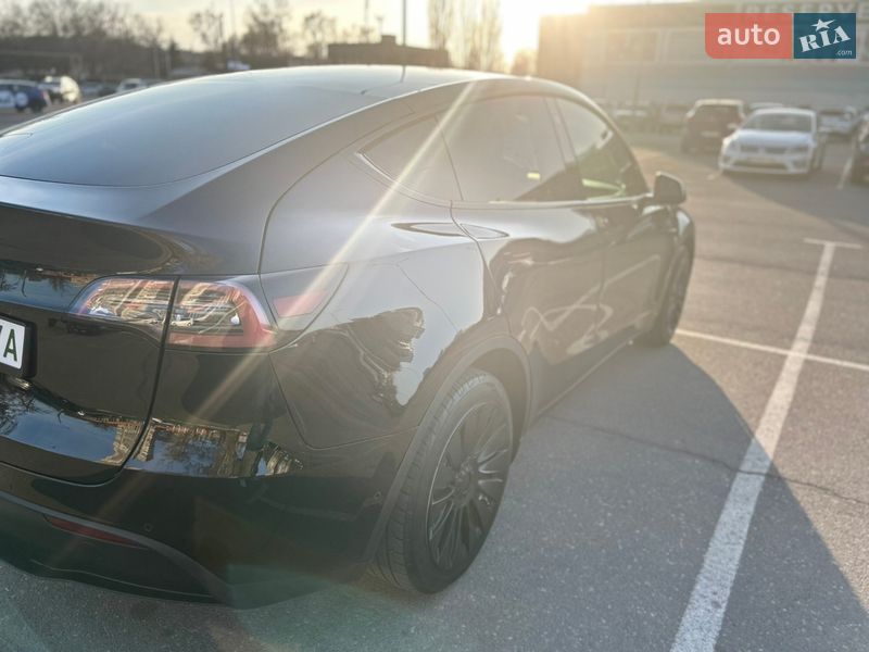 Внедорожник / Кроссовер Tesla Model Y 2021 в Одессе фото 6 Внедорожник / Кроссовер Tesla Model Y 2021 в Одессе