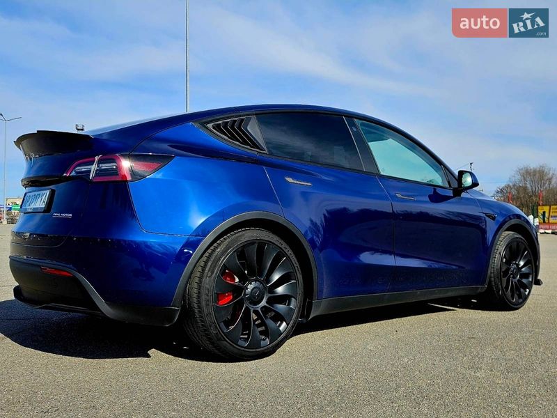 Внедорожник / Кроссовер Tesla Model Y 2023 в Днепре фото 14 Внедорожник / Кроссовер Tesla Model Y 2023 в Днепре