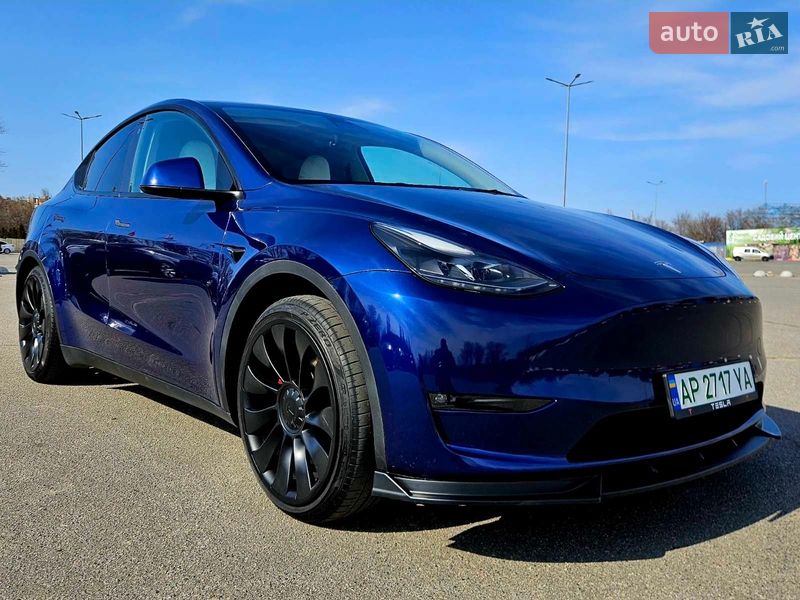 Внедорожник / Кроссовер Tesla Model Y 2023 в Днепре фото 18 Внедорожник / Кроссовер Tesla Model Y 2023 в Днепре
