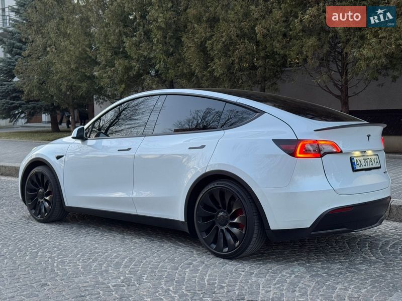 Внедорожник / Кроссовер Tesla Model Y 2022 в Харькове фото 5 Внедорожник / Кроссовер Tesla Model Y 2022 в Харькове