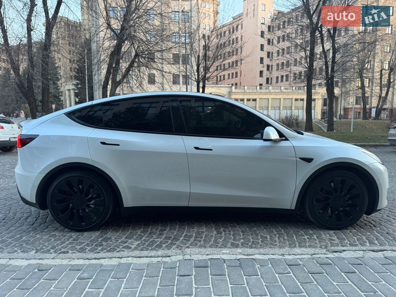 Внедорожник / Кроссовер Tesla Model Y 2022 в Харькове фото 11 Внедорожник / Кроссовер Tesla Model Y 2022 в Харькове