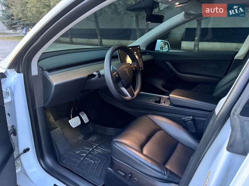 Внедорожник / Кроссовер Tesla Model Y 2022 в Харькове фото 16 Внедорожник / Кроссовер Tesla Model Y 2022 в Харькове