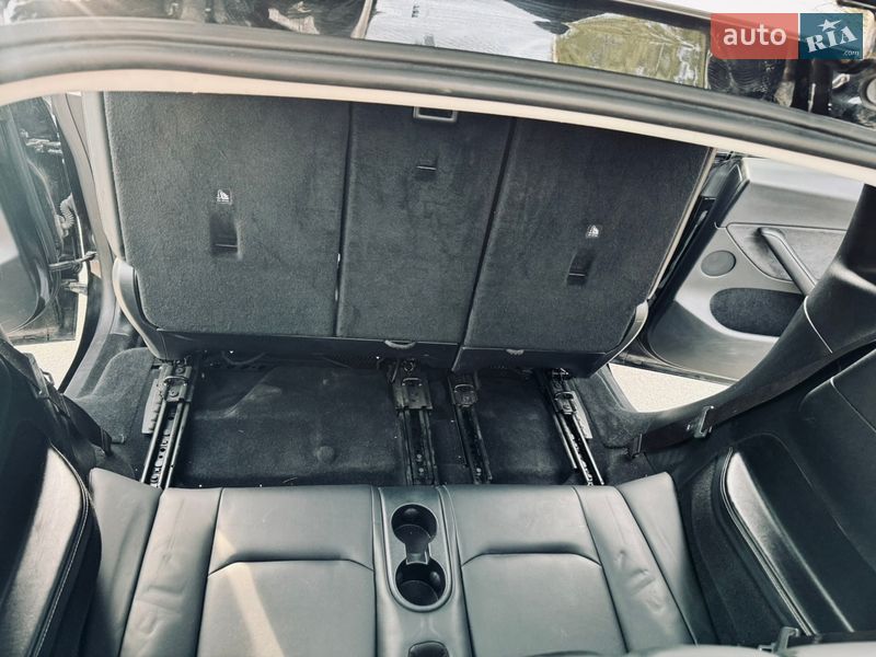 Внедорожник / Кроссовер Tesla Model Y 2023 в Днепре фото 12 Внедорожник / Кроссовер Tesla Model Y 2023 в Днепре