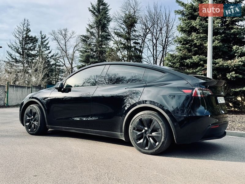 Внедорожник / Кроссовер Tesla Model Y 2023 в Днепре фото 17 Внедорожник / Кроссовер Tesla Model Y 2023 в Днепре