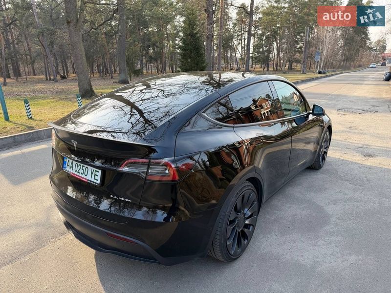 Внедорожник / Кроссовер Tesla Model Y 2022 в Киеве фото 11 Внедорожник / Кроссовер Tesla Model Y 2022 в Киеве