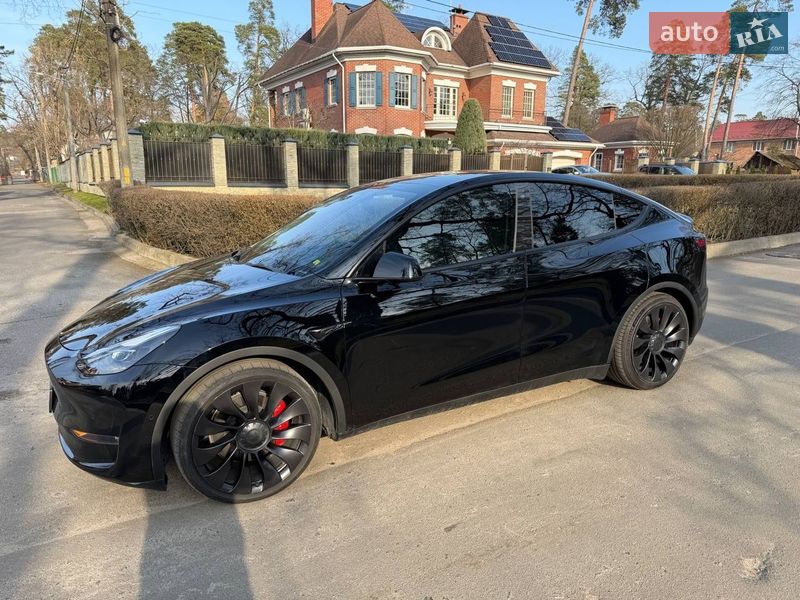 Внедорожник / Кроссовер Tesla Model Y 2022 в Киеве фото 20 Внедорожник / Кроссовер Tesla Model Y 2022 в Киеве