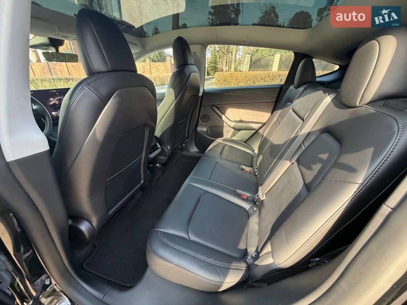 Внедорожник / Кроссовер Tesla Model Y 2022 в Киеве фото 27 Внедорожник / Кроссовер Tesla Model Y 2022 в Киеве