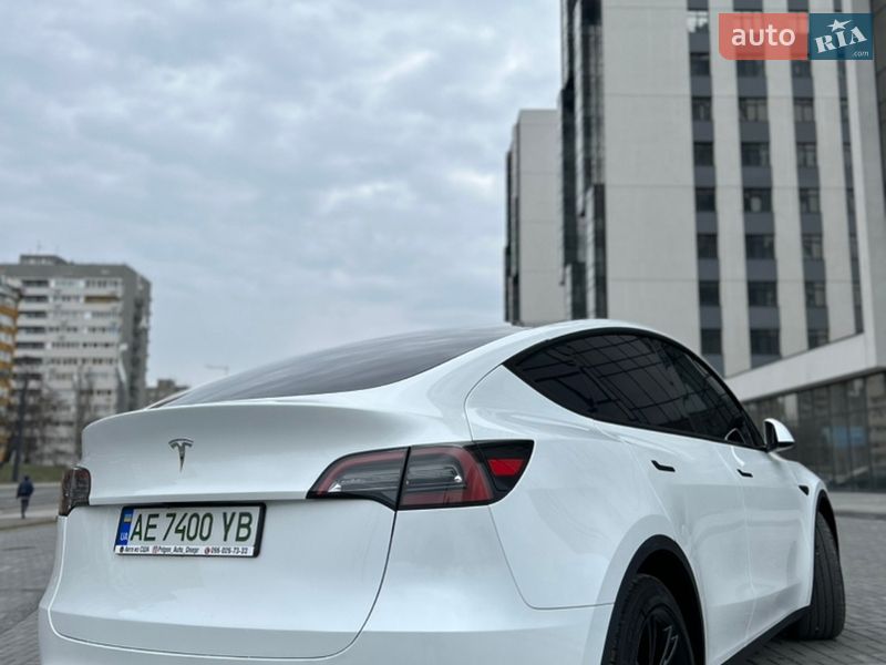 Внедорожник / Кроссовер Tesla Model Y 2023 в Днепре фото 4 Внедорожник / Кроссовер Tesla Model Y 2023 в Днепре