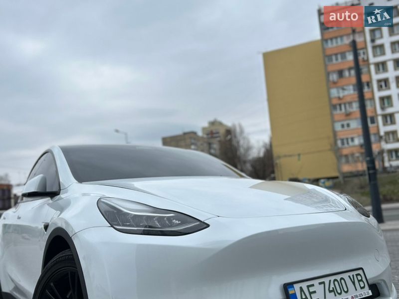 Внедорожник / Кроссовер Tesla Model Y 2023 в Днепре фото 10 Внедорожник / Кроссовер Tesla Model Y 2023 в Днепре