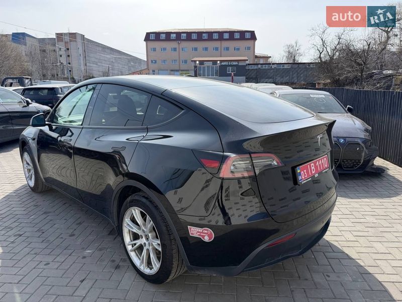 Позашляховик / Кросовер Tesla Model Y 2023 в Луцьку фото 2 Позашляховик / Кросовер Tesla Model Y 2023 в Луцьку