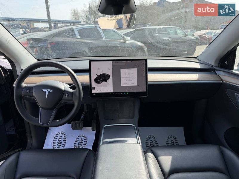 Позашляховик / Кросовер Tesla Model Y 2023 в Луцьку фото 21 Позашляховик / Кросовер Tesla Model Y 2023 в Луцьку
