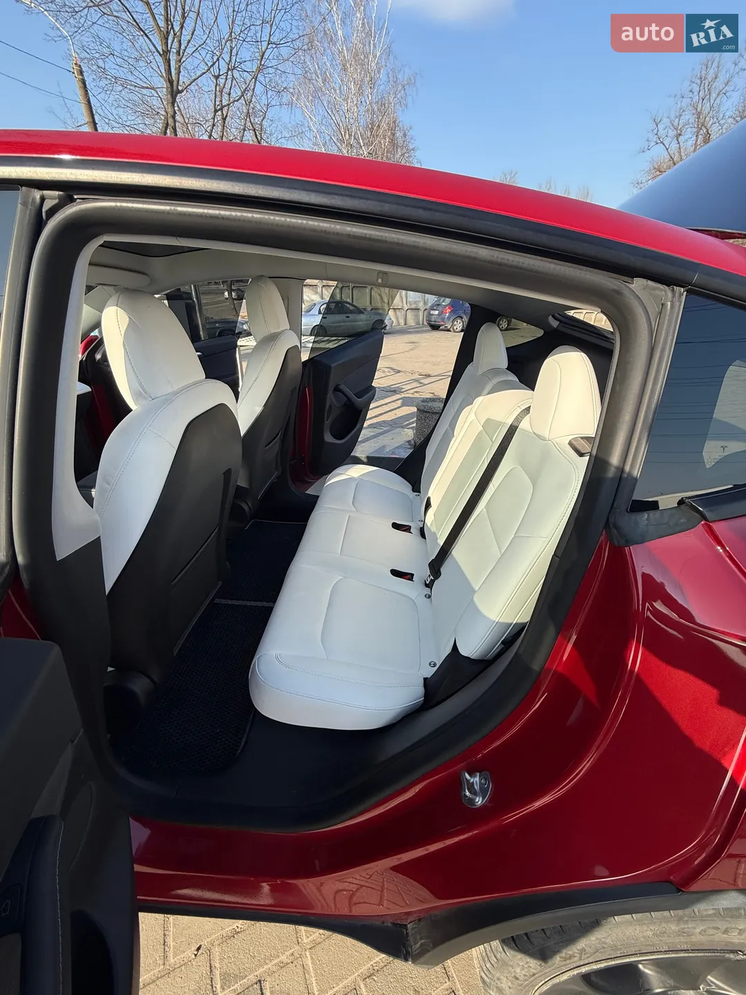 2022 Tesla Model Y - мініатюра 6