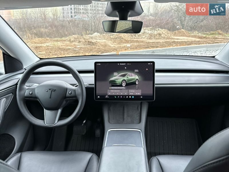 Внедорожник / Кроссовер Tesla Model Y 2023 в Киеве