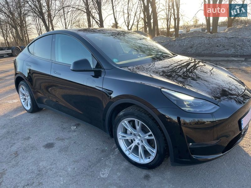 Tesla Model Y 2022 Tesla Model Y 2022