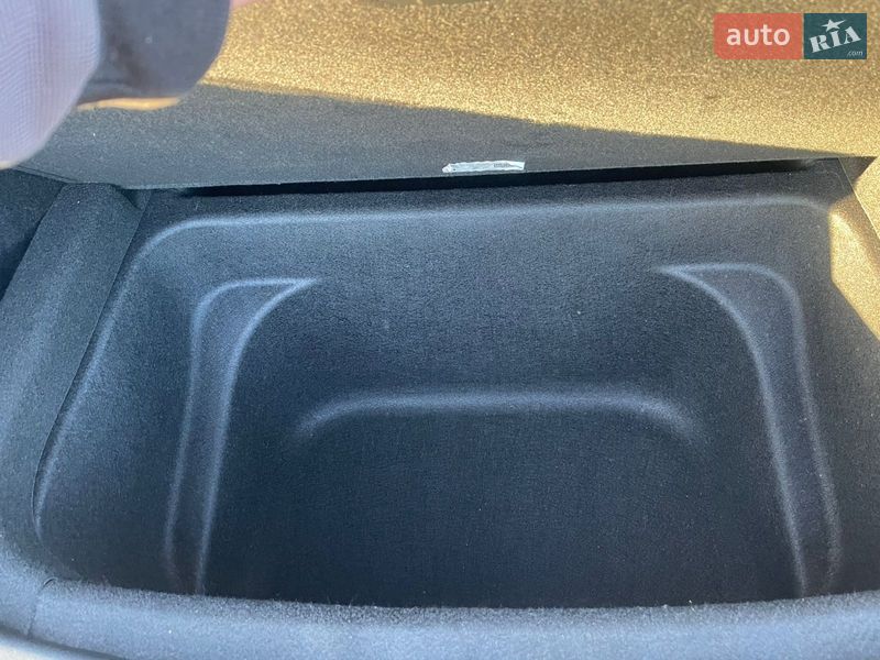 Внедорожник / Кроссовер Tesla Model Y 2022 в Ровно фото 9 Внедорожник / Кроссовер Tesla Model Y 2022 в Ровно