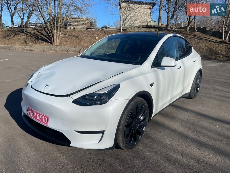 Tesla Model Y 2024 Tesla Model Y 2024