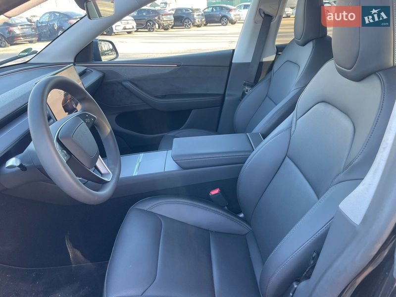 Внедорожник / Кроссовер Tesla Model Y 2025 в Ровно фото 12 Внедорожник / Кроссовер Tesla Model Y 2025 в Ровно