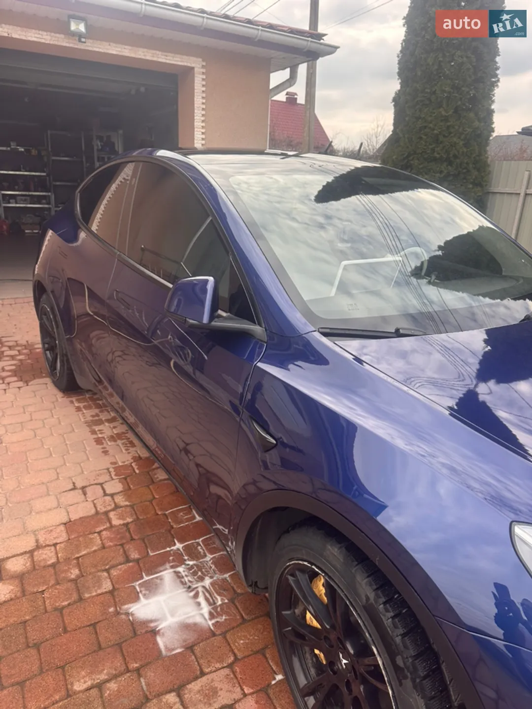 2021 Tesla Model Y - мініатюра 3