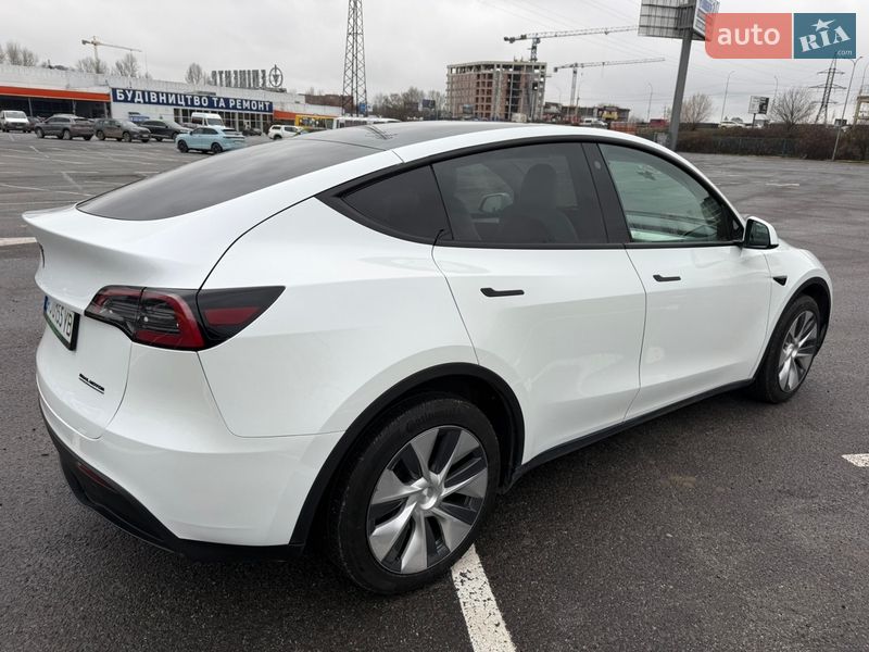 Внедорожник / Кроссовер Tesla Model Y 2022 в Ужгороде фото 11 Внедорожник / Кроссовер Tesla Model Y 2022 в Ужгороде