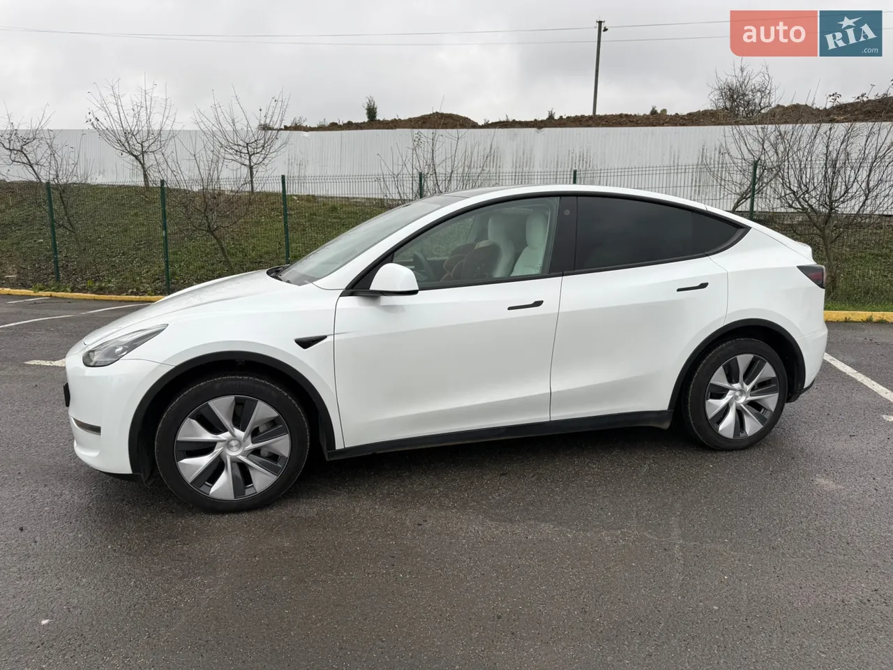 2022 Tesla Model Y - мініатюра 18
