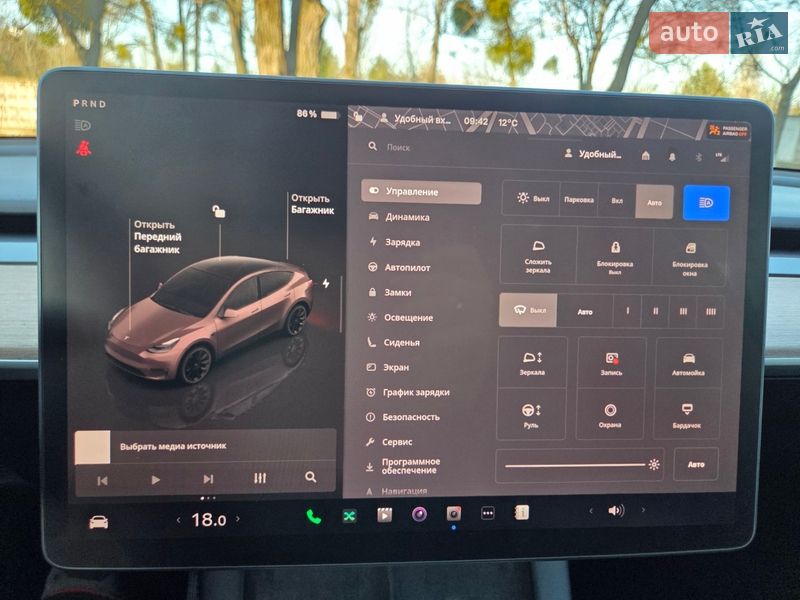 Внедорожник / Кроссовер Tesla Model Y 2022 в Киеве