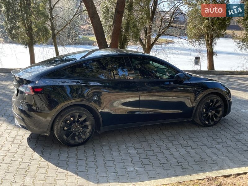 Внедорожник / Кроссовер Tesla Model Y 2023 в Новояворовске фото 12 Внедорожник / Кроссовер Tesla Model Y 2023 в Новояворовске
