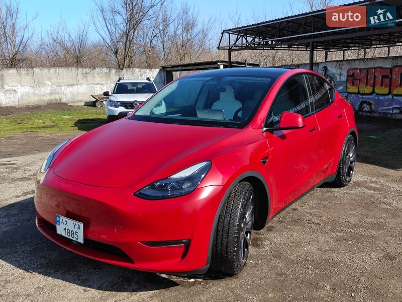Внедорожник / Кроссовер Tesla Model Y 2023 в Лозовой