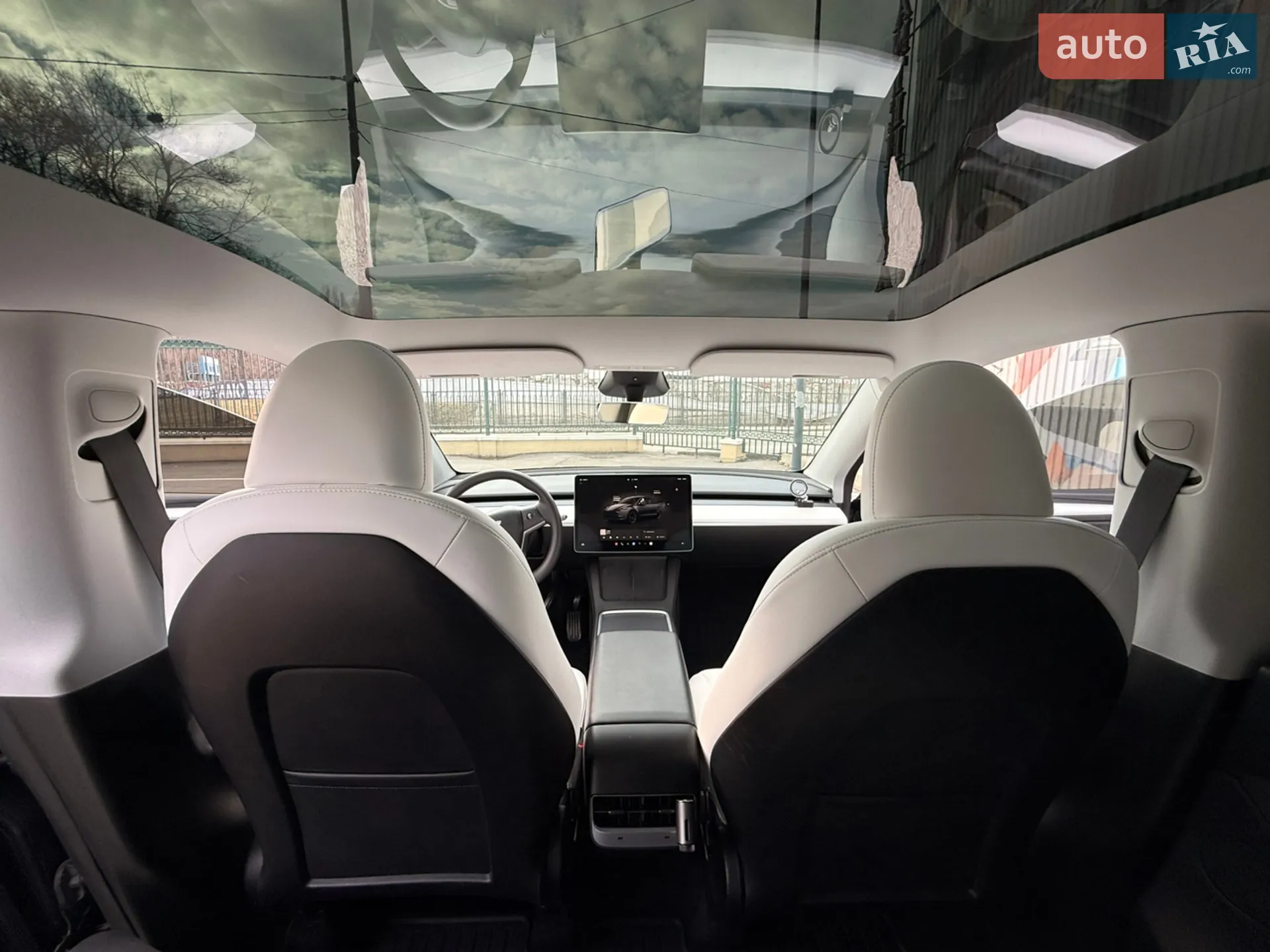 2023 Tesla Model Y - мініатюра 11
