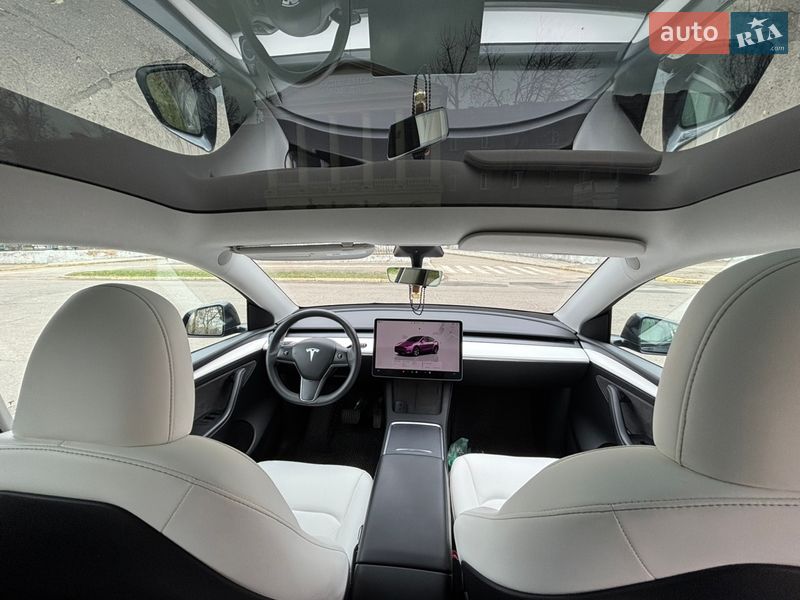 Внедорожник / Кроссовер Tesla Model Y 2023 в Николаеве