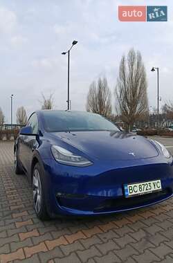 Внедорожник / Кроссовер Tesla Model Y 2021 в Киеве